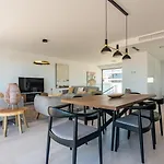 Panoramic Linked With Private Pool - 12a Villa *